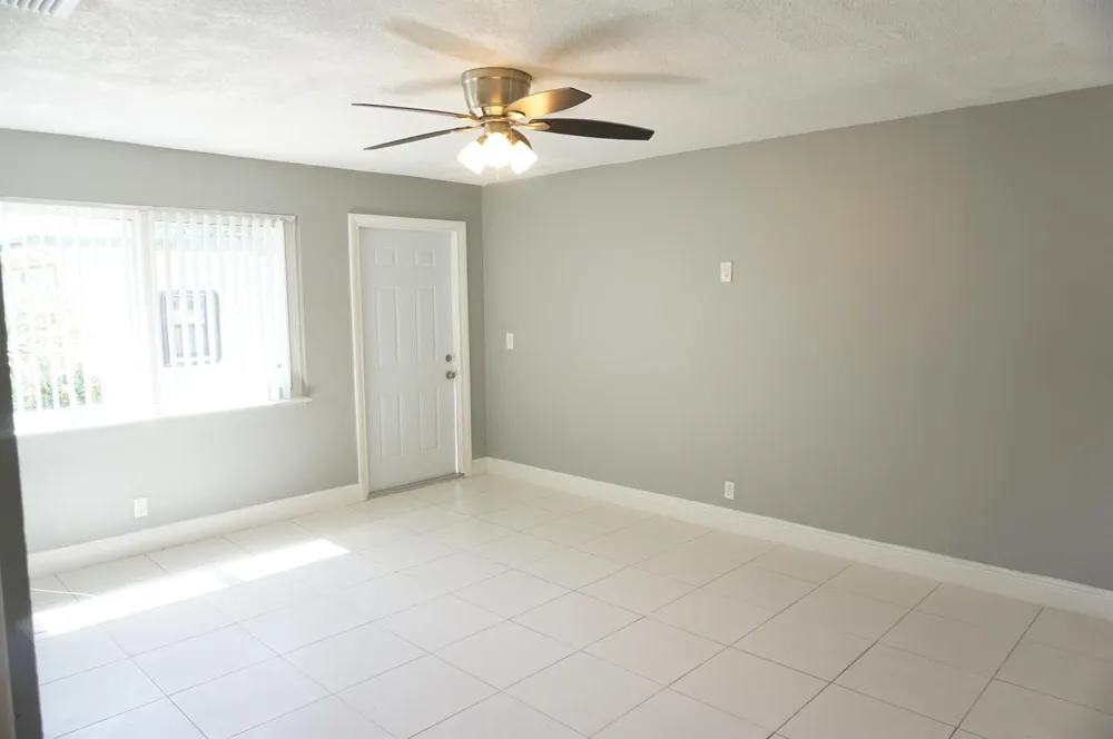 1456 W 29TH STREET #1 Riviera Beach, FL 33404