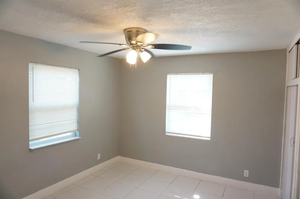 1456 W 29TH STREET #1 Riviera Beach, FL 33404