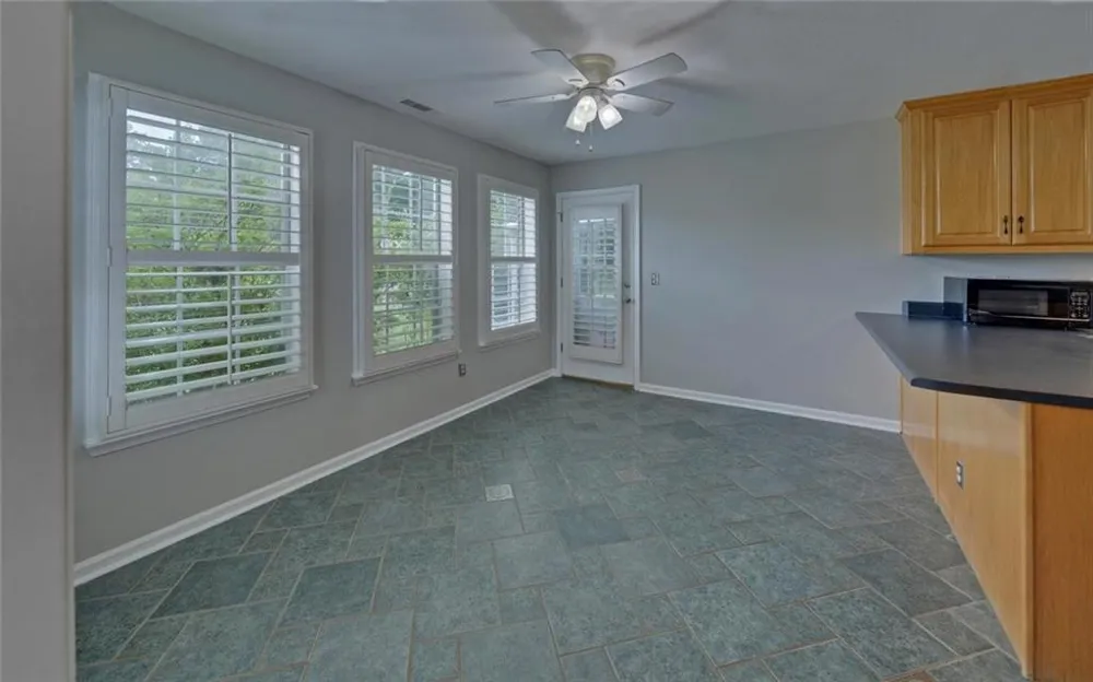 6024 Hulsey Road Clermont, GA 30527