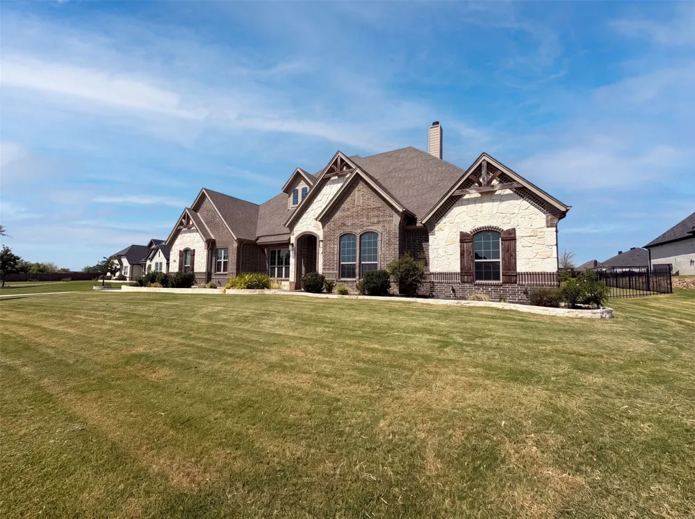 3608 Ridge Point Drive Argyle, TX 76226