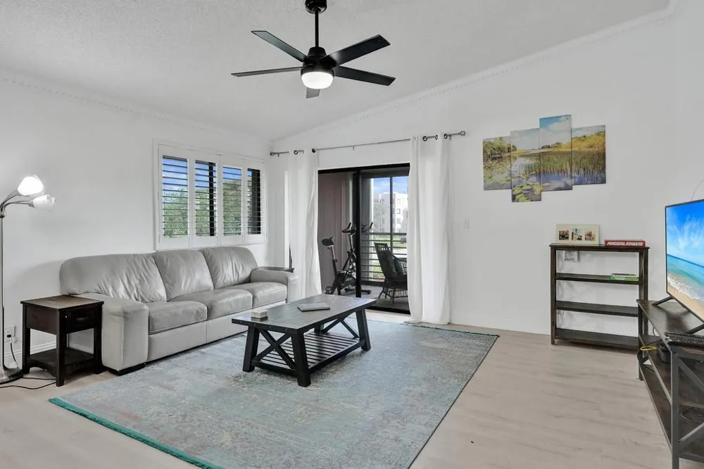 9361 SW 23RD STREET #3203 Davie, FL 33324