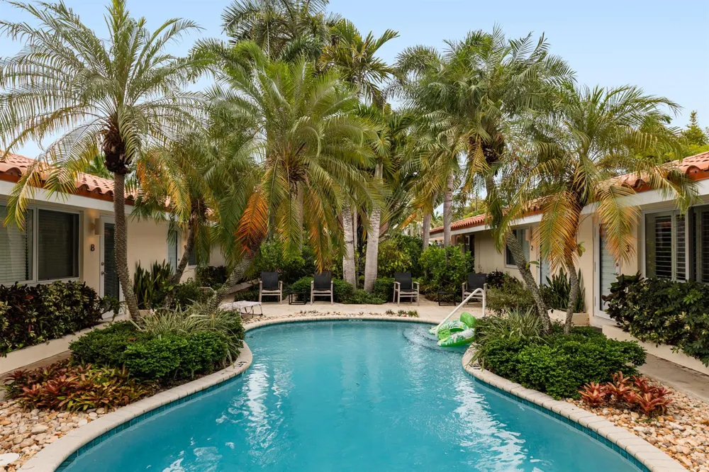 615 NE 10TH AVENUE #101B Fort Lauderdale, FL 33304