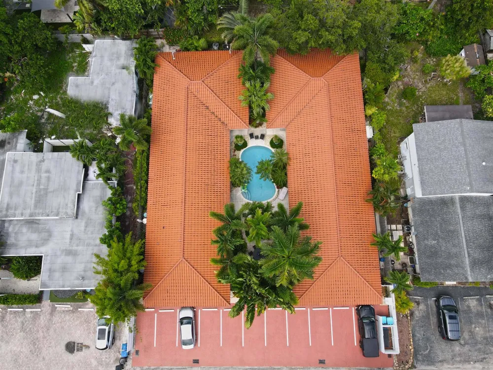 615 NE 10TH AVENUE #101B Fort Lauderdale, FL 33304