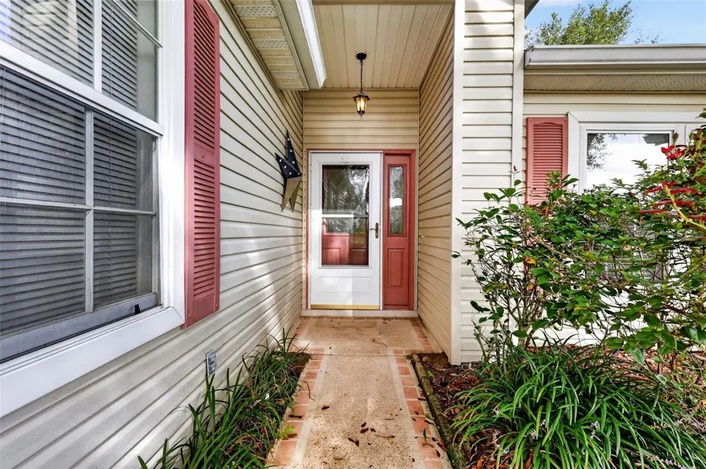 25333 RIVER CREST DRIVE Leesburg, FL 34748