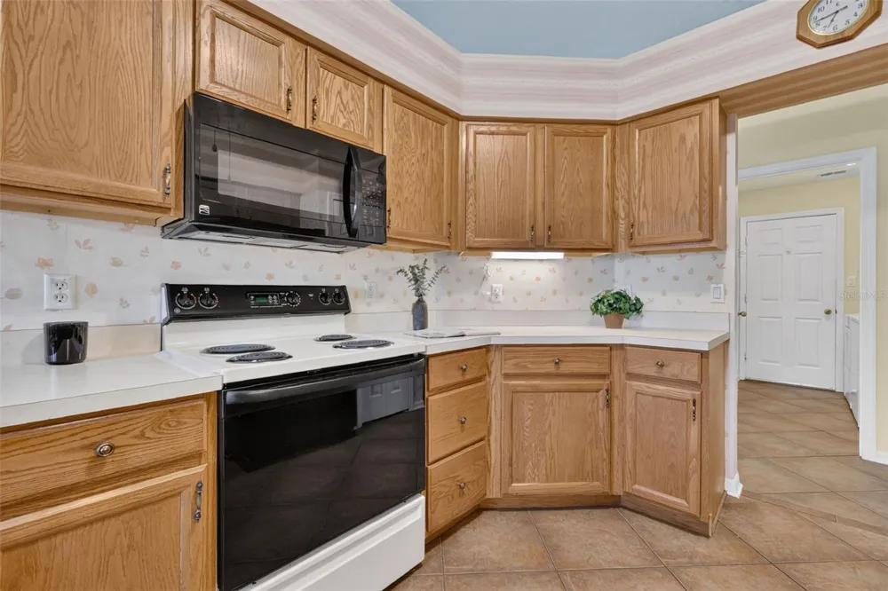 25333 RIVER CREST DRIVE Leesburg, FL 34748