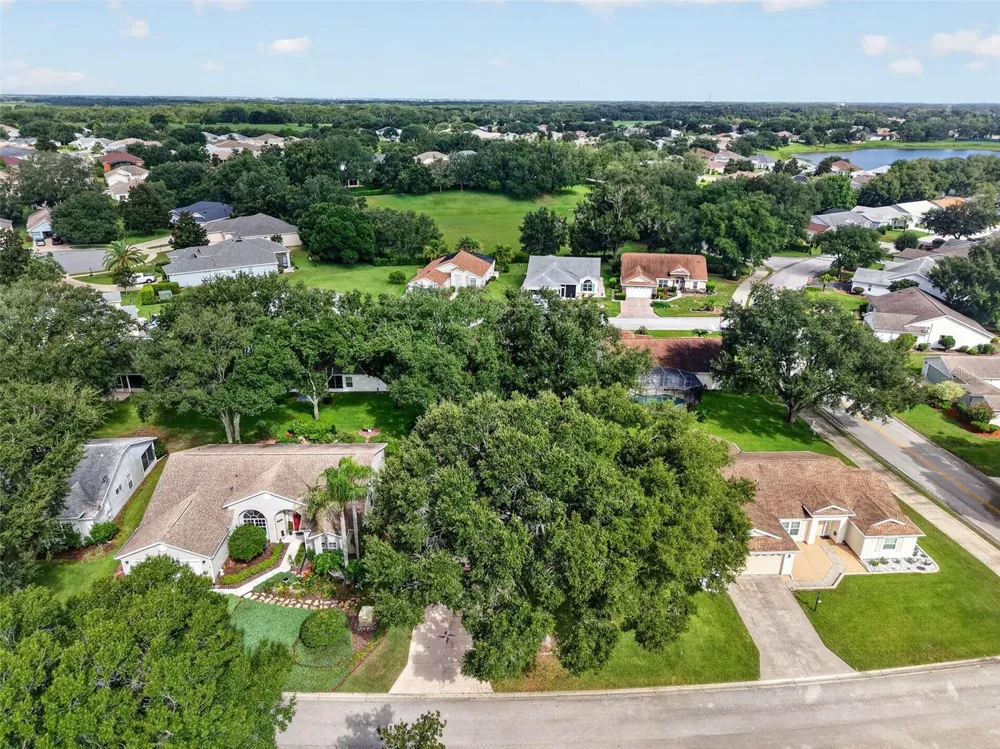 25333 RIVER CREST DRIVE Leesburg, FL 34748