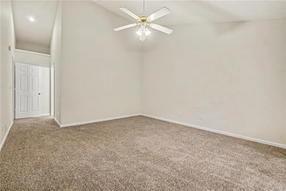 245 London Lane Hiram, GA 30141