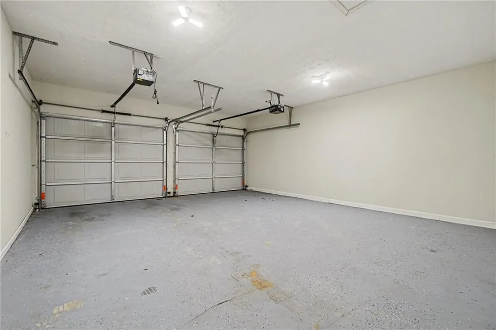 245 London Lane Hiram, GA 30141