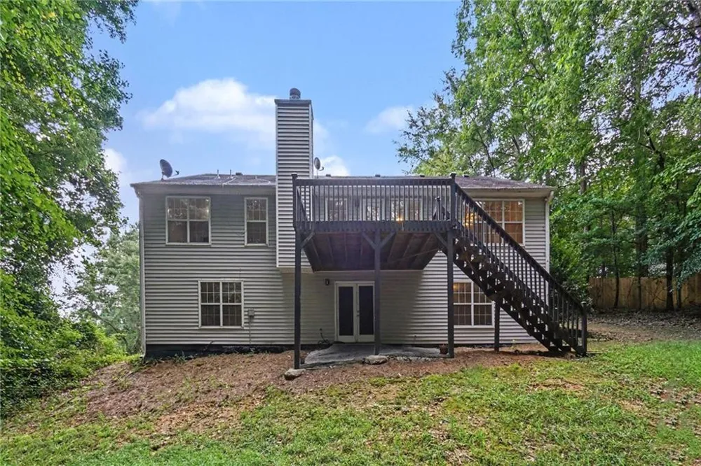 245 London Lane Hiram, GA 30141