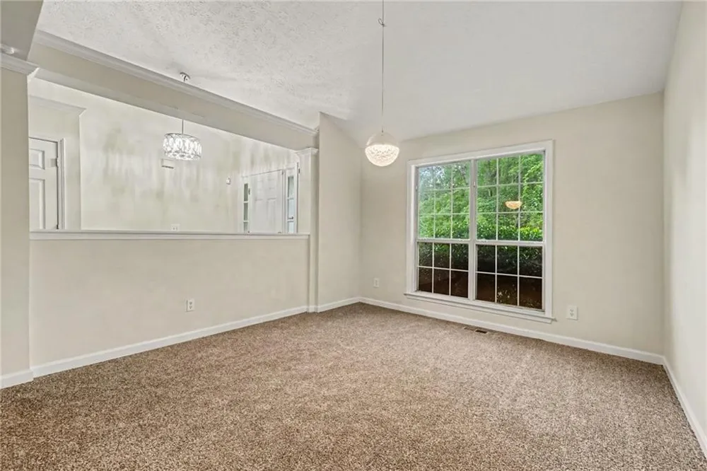 245 London Lane Hiram, GA 30141