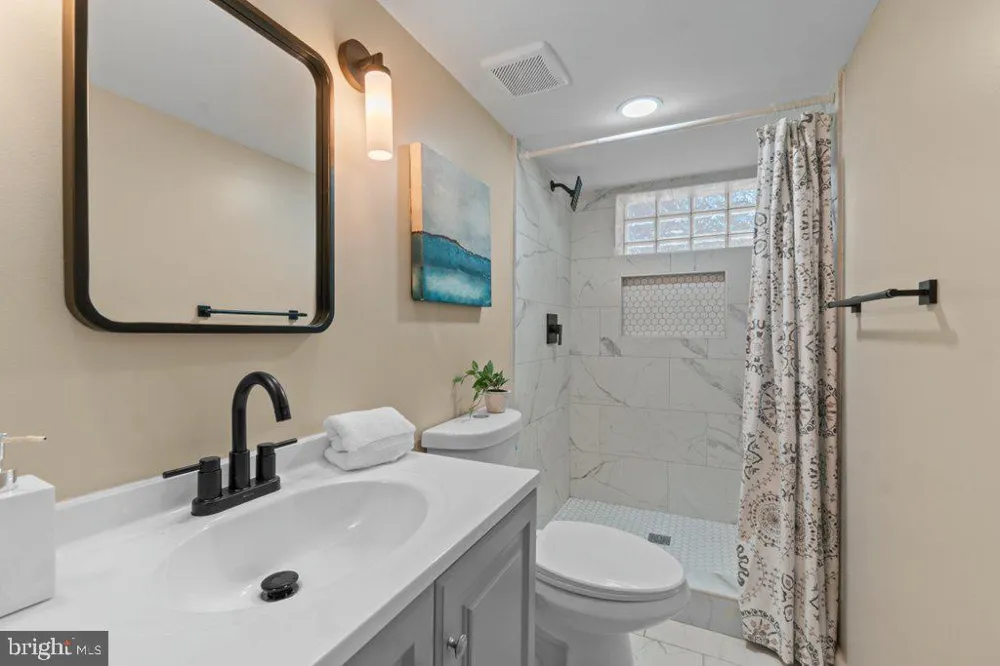 3027 LAVENDER AVENUE Baltimore, MD 21234