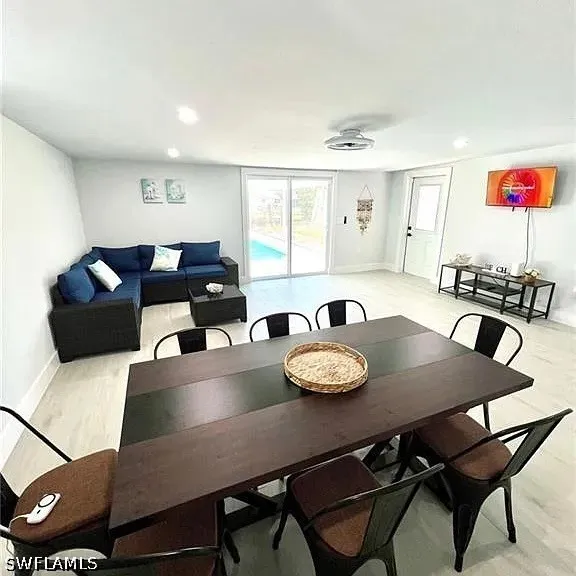 Davis Boulevard Fort Myers, FL 33905
