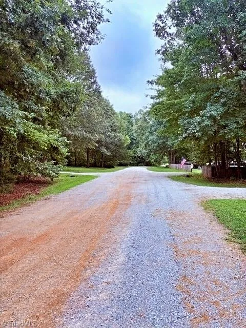 88 Dixon Lane Roxboro, NC 27574