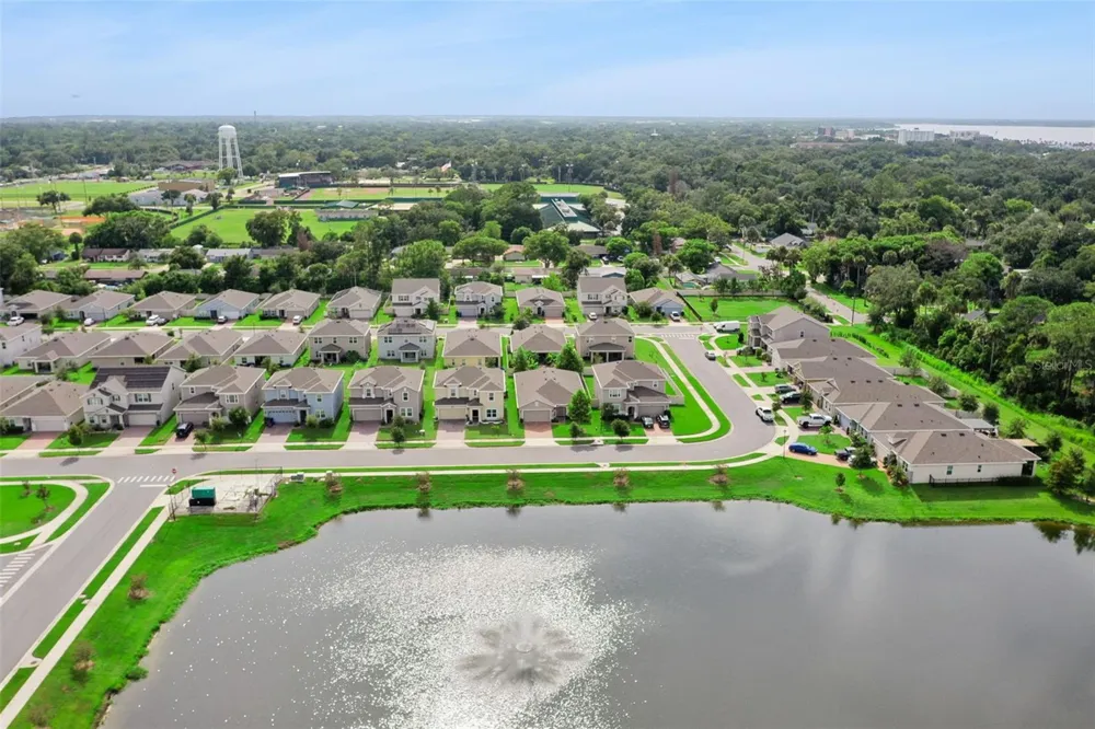 1055 CHASE AUSTIN WAY Sanford, FL 32771