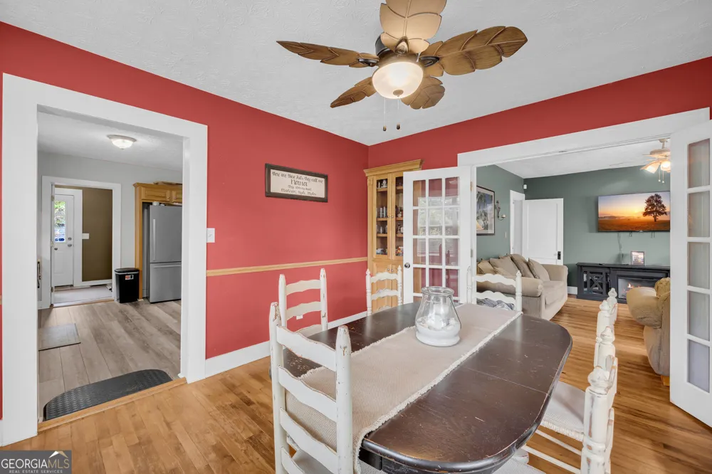 43 Hood ST Commerce, GA 30529