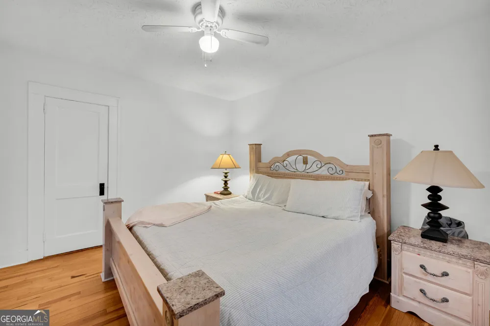 43 Hood ST Commerce, GA 30529