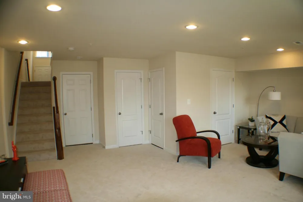 1610 SUN HIGH TERRACE Severn, MD 21144