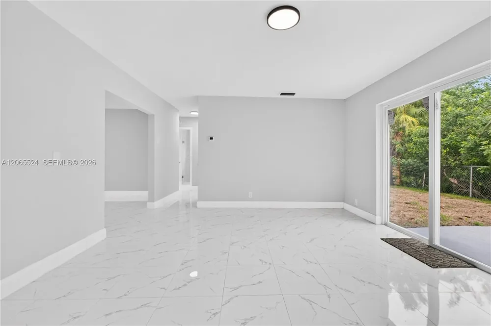 8500 SW 20th St North Lauderdale, FL 33068