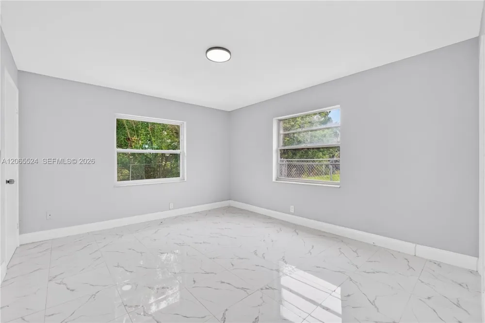 8500 SW 20th St North Lauderdale, FL 33068