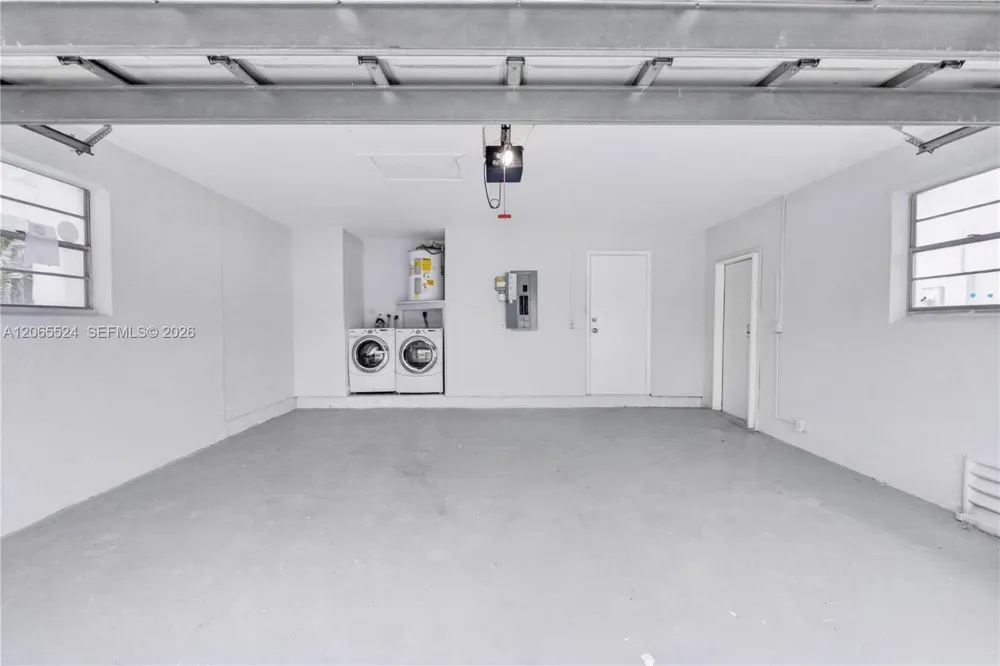 8500 SW 20th St North Lauderdale, FL 33068