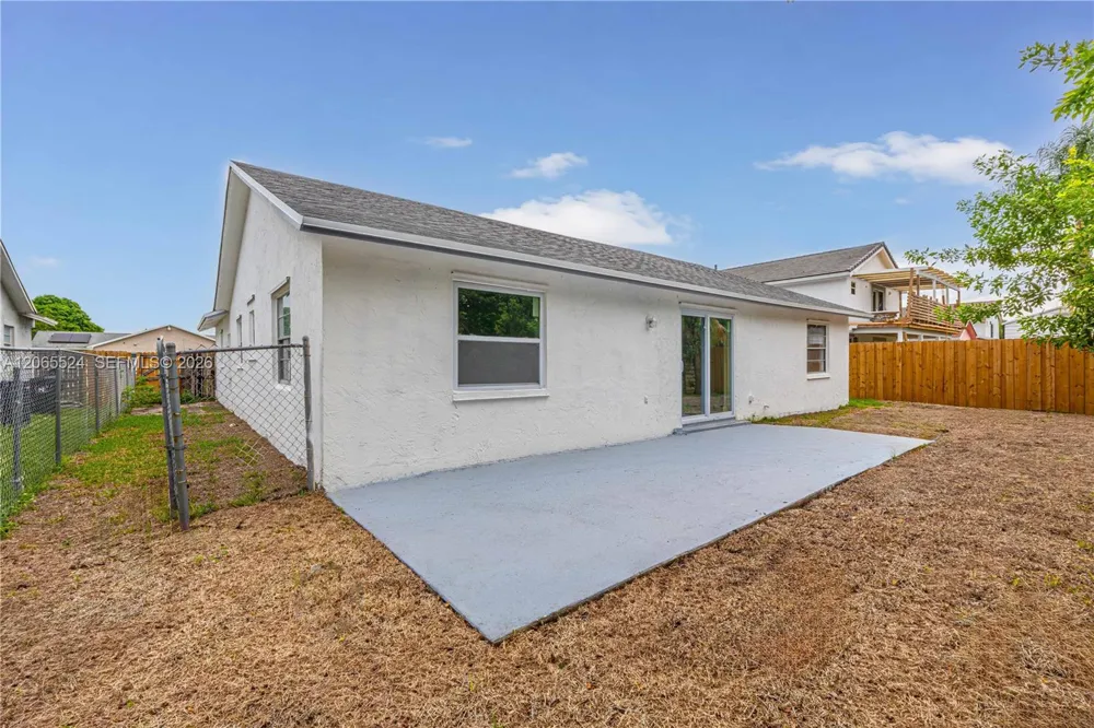 8500 SW 20th St North Lauderdale, FL 33068