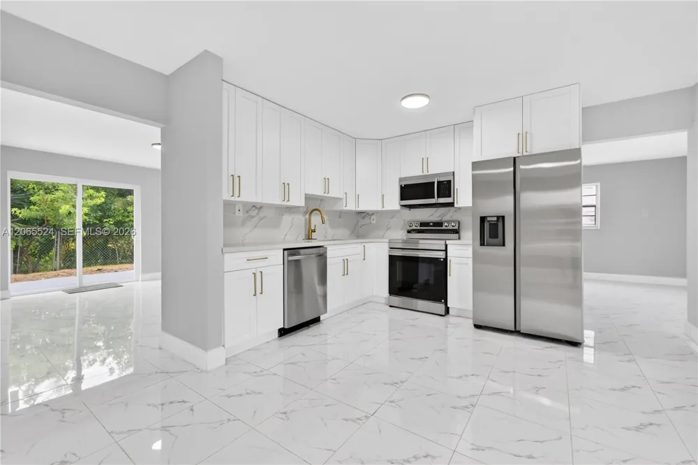 8500 SW 20th St North Lauderdale, FL 33068