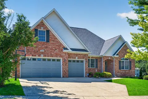 94 Scotscraig Drive