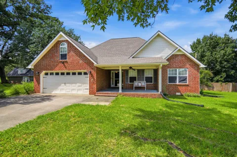 719 Williamsburg Dr
