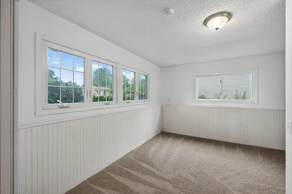 6364 Dawn Way Inver Grove Heights, MN 55076