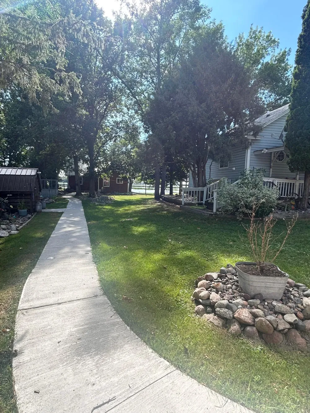 1215 Lake Shore Boulevard Wahkon, MN 56386