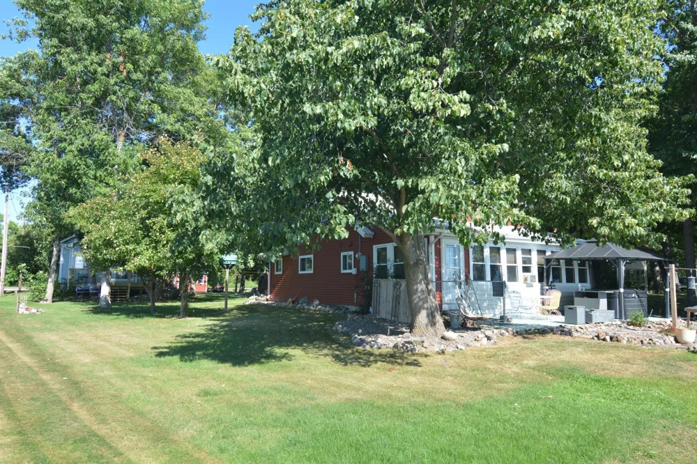 1215 Lake Shore Boulevard Wahkon, MN 56386