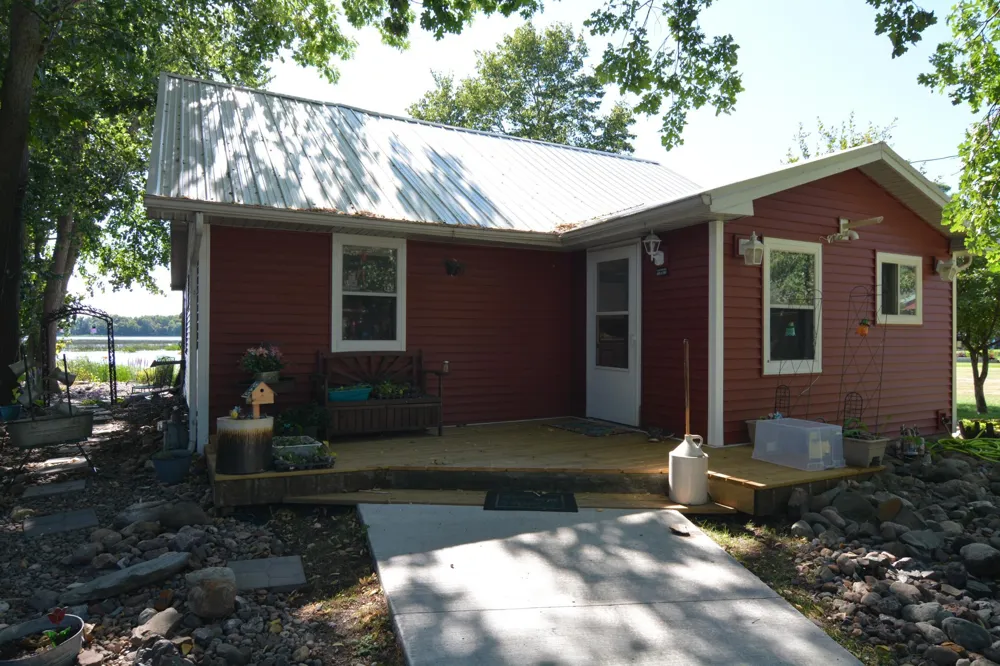 1215 Lake Shore Boulevard Wahkon, MN 56386
