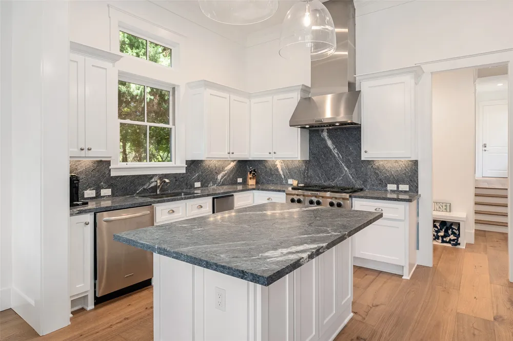 4505 East Cove Court Malakoff, TX 75148