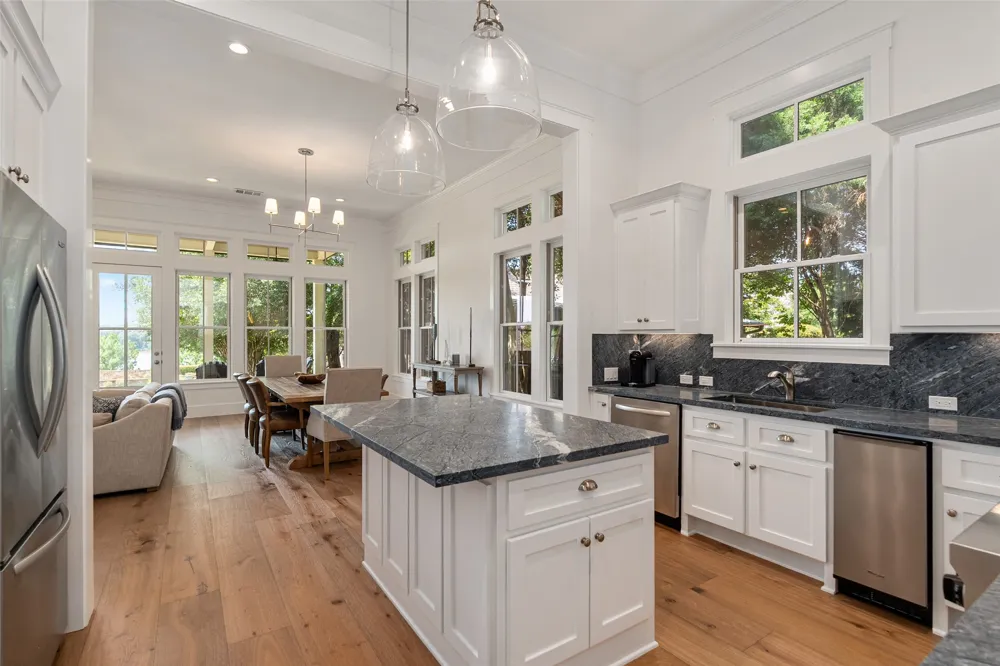 4505 East Cove Court Malakoff, TX 75148