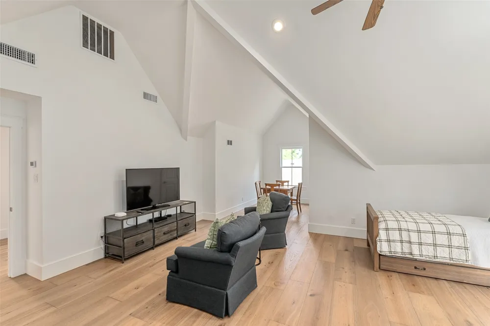 4505 East Cove Court Malakoff, TX 75148