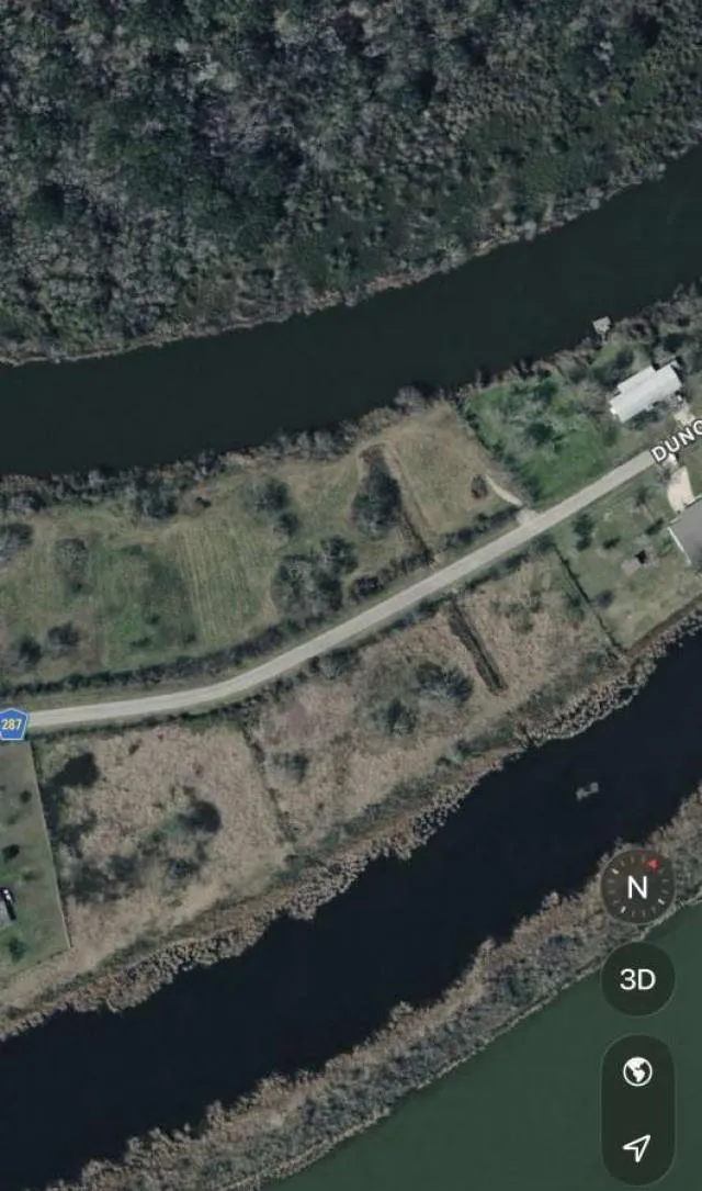 2203 Duncan Drive Oyster Creek, TX 77541