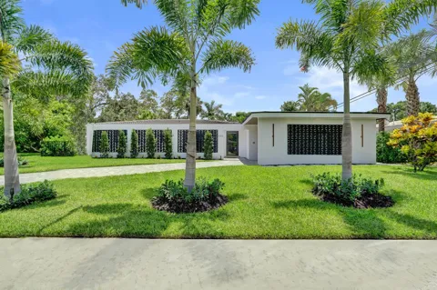 840 SW 3RD STREET