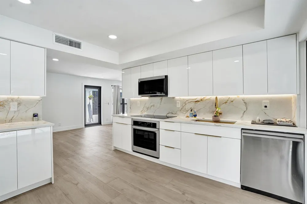 840 SW 3RD STREET Boca Raton, FL 33486