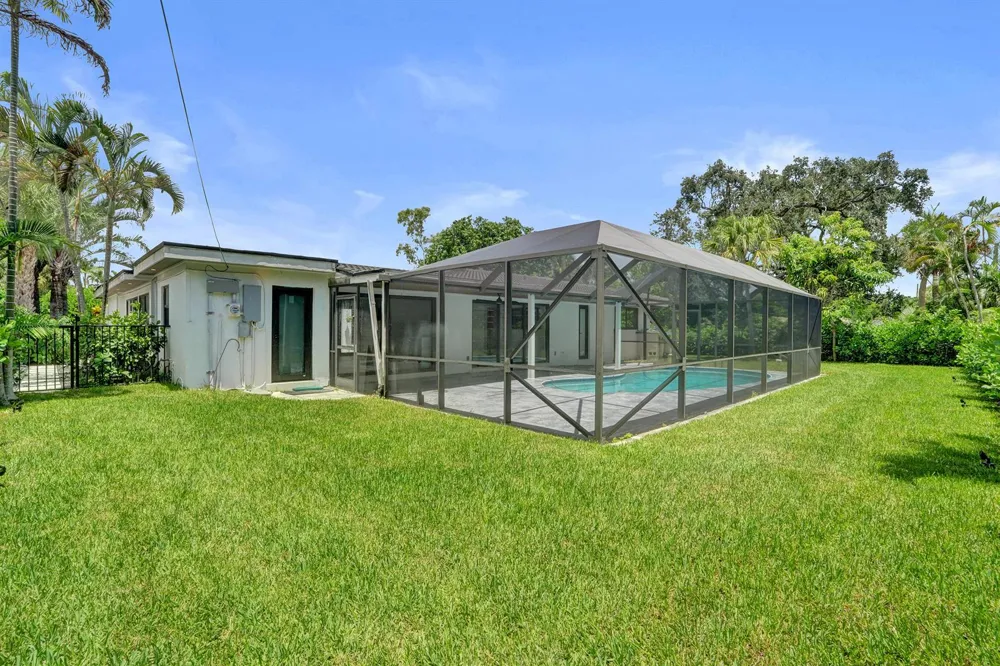 840 SW 3RD STREET Boca Raton, FL 33486