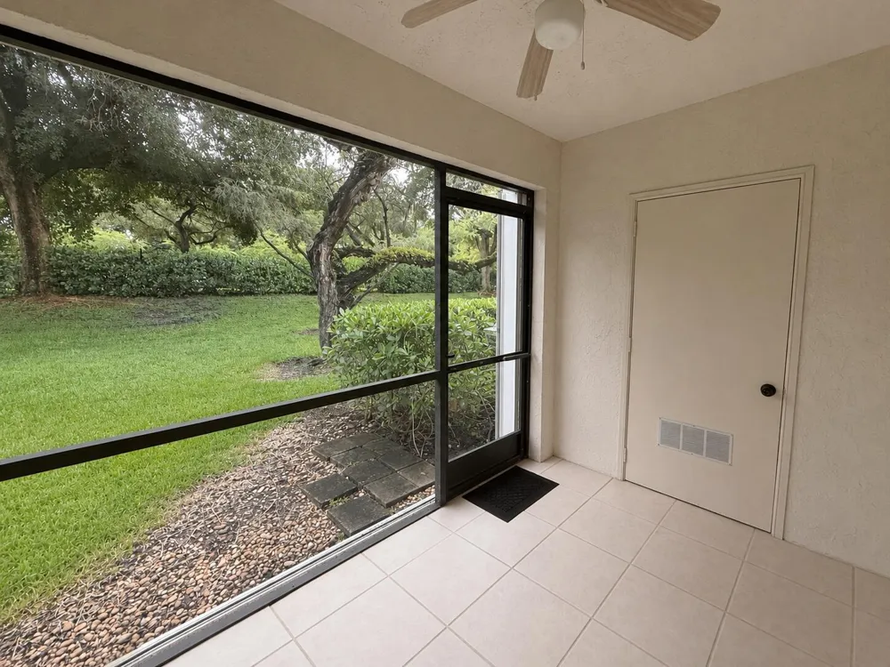 9601 RIVERSIDE DRIVE #A5 Coral Springs, FL 33071