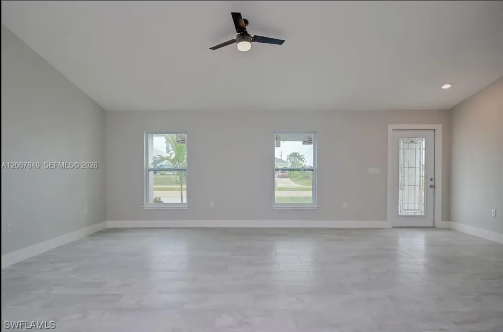 204 El Dorado Blvd N Cape Coral, FL 33993
