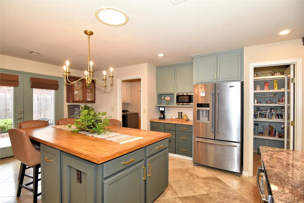 303 E 126th Street S Jenks, OK 74037
