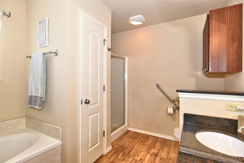 303 E 126th Street S Jenks, OK 74037