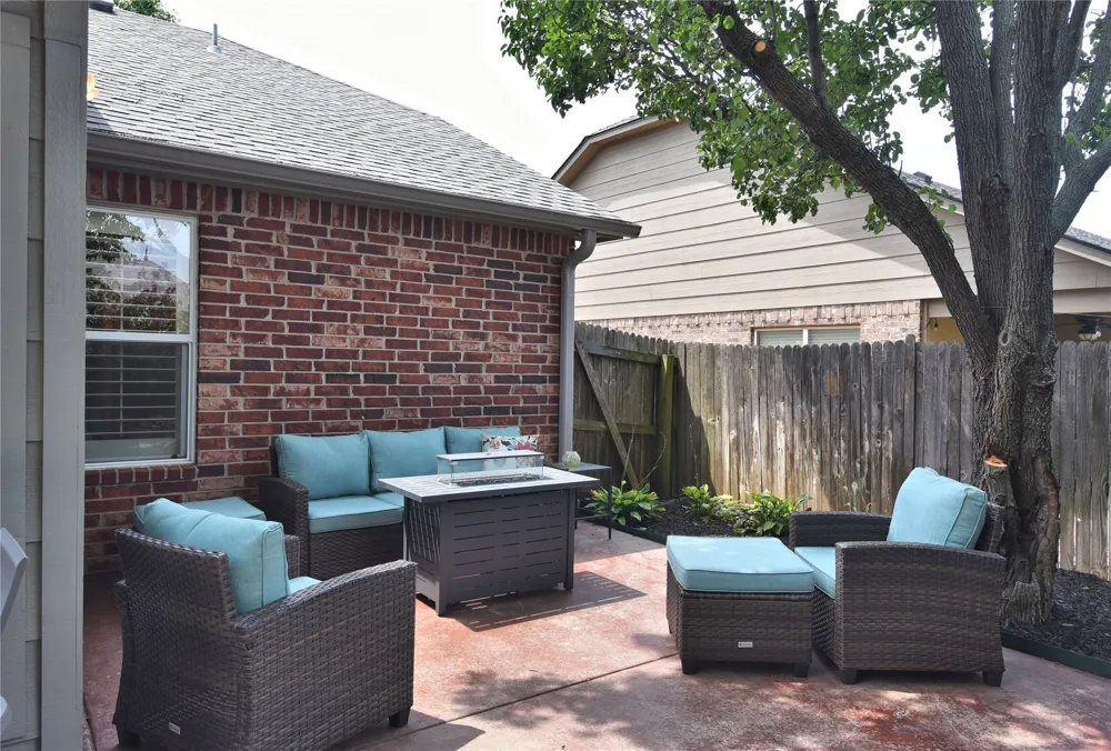 303 E 126th Street S Jenks, OK 74037