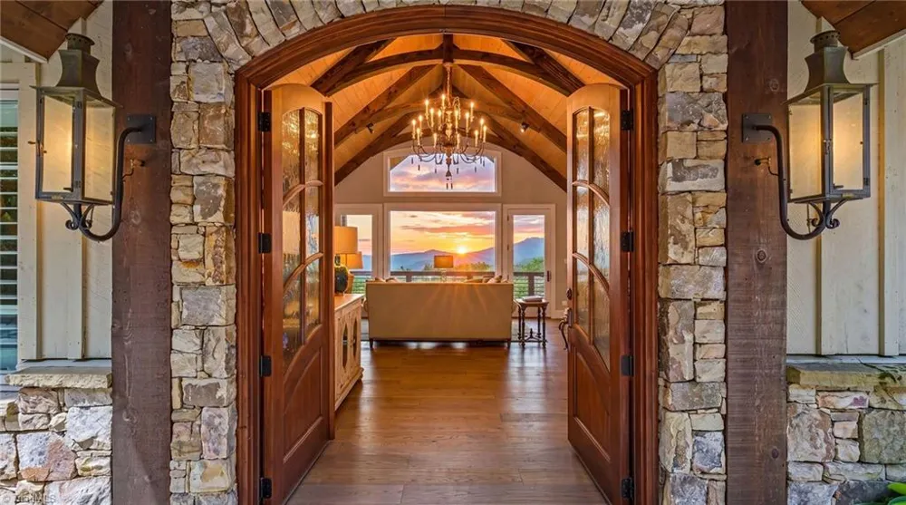 777 Green Hill Road Blowing Rock, NC 28605