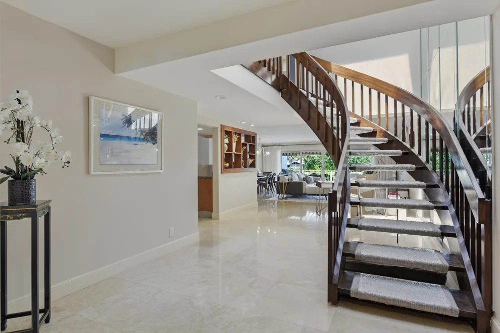 1172 Hillsboro Mile #2-4 Hillsboro Beach, FL 33062