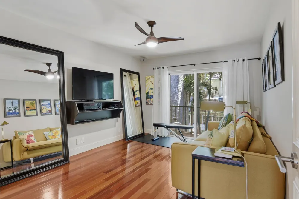 1172 Hillsboro Mile #2-4 Hillsboro Beach, FL 33062