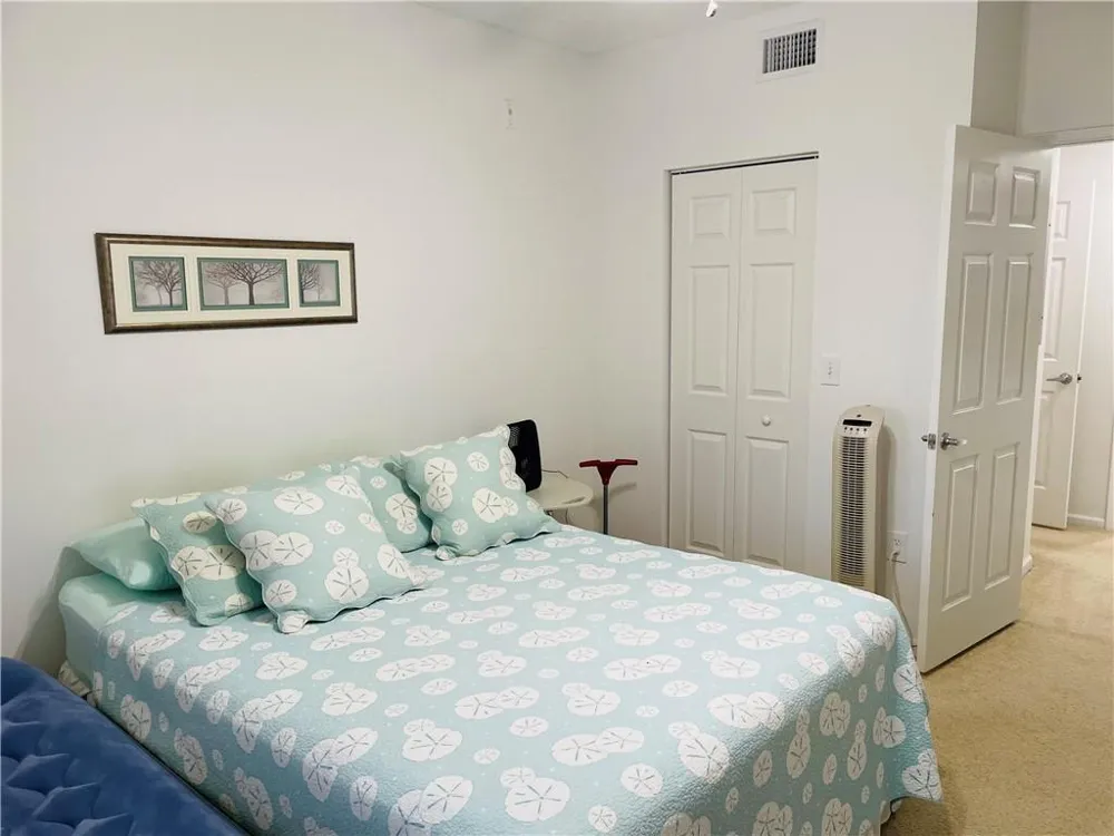 8020 NOB HILL ROAD #206 Tamarac, FL 33321