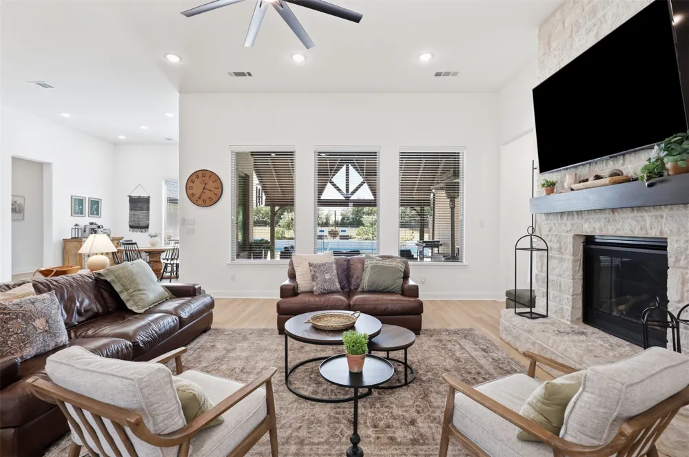 156 Settlement Lane McLendon Chisholm, TX 75032