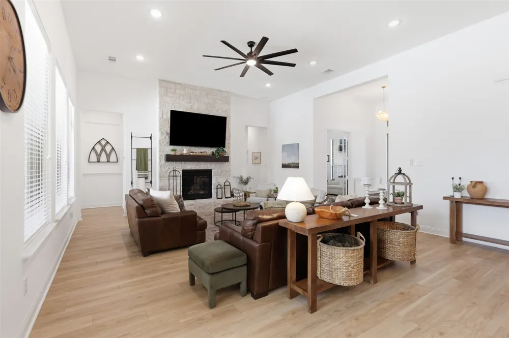 156 Settlement Lane McLendon Chisholm, TX 75032